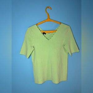Talbots Petite Scallop Trim V-Neck Short Sleeve Knit Top in Lime Green